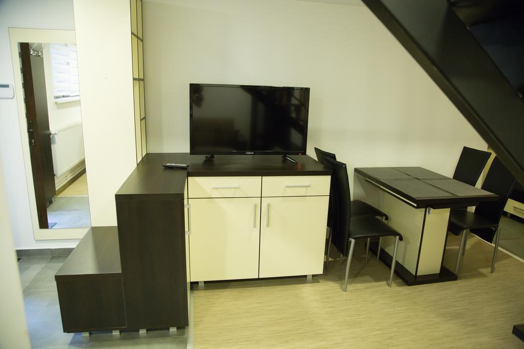 Twofloor Plopilor Apartman Kolozsvár Kültér fotó